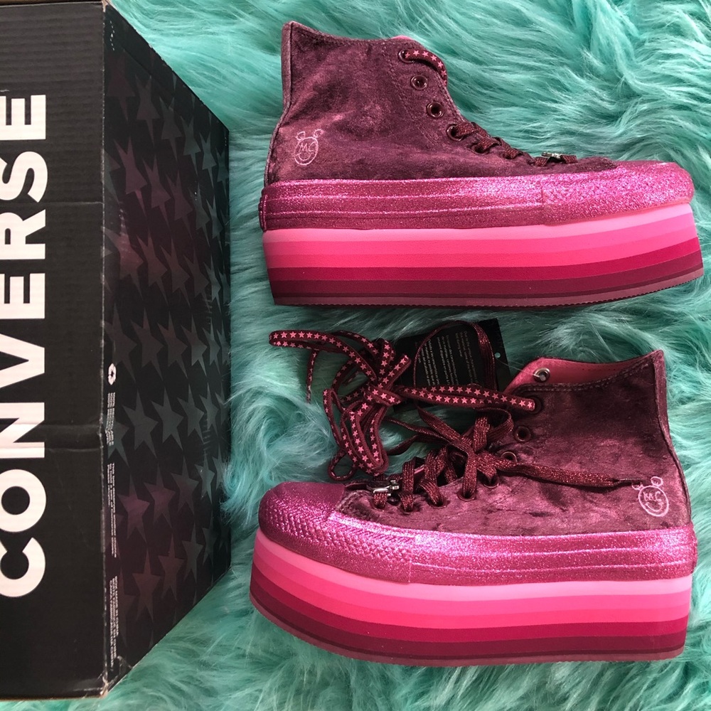 Miley Cyrus Platform Converse 8.5